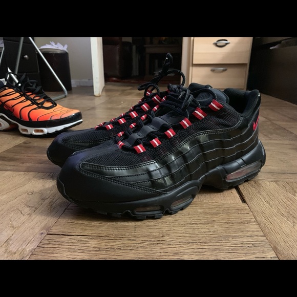 air max 95 black red